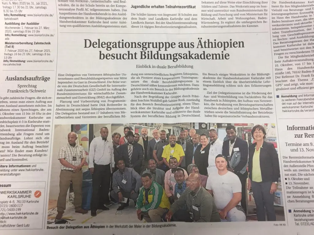 Zeitungsausschnitt: Delegationsgruppe aus Äthiopien besucht Bildungsakademie